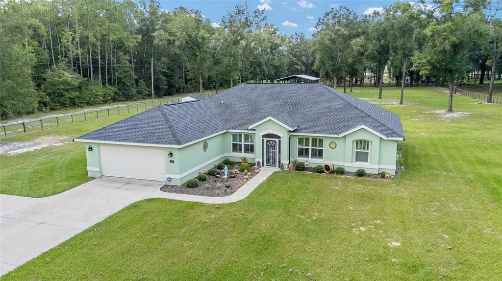 16170 NW 53rd Street Morriston FL 32668