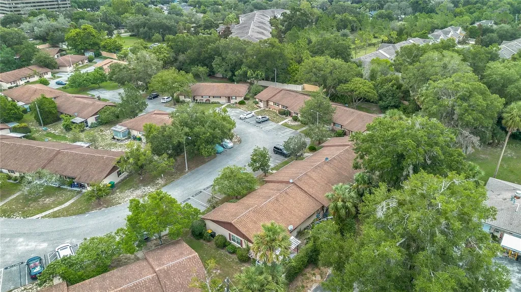 13 Villa Villar Court Deland FL 32724