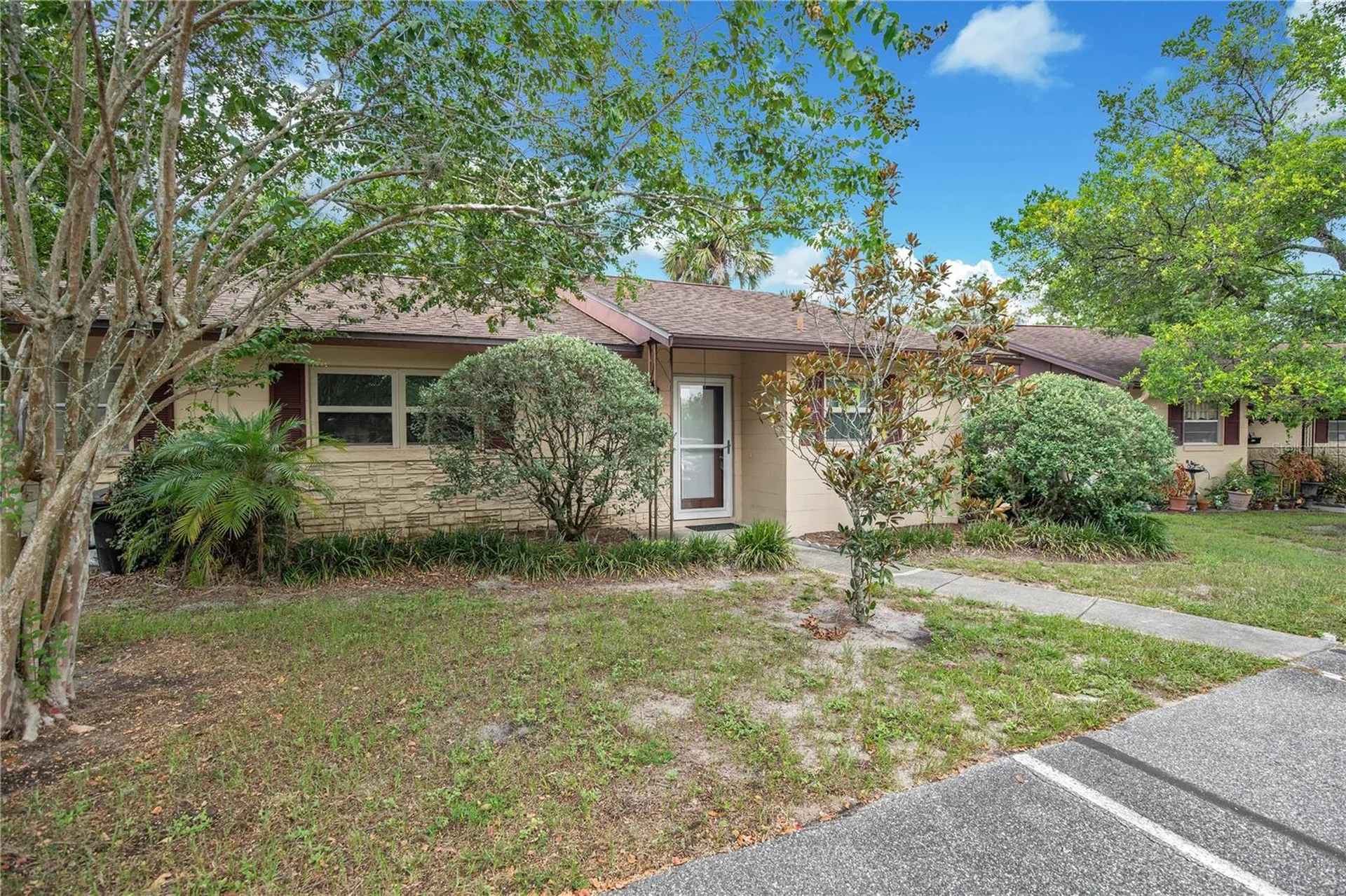 13 Villa Villar Court Deland FL 32724
