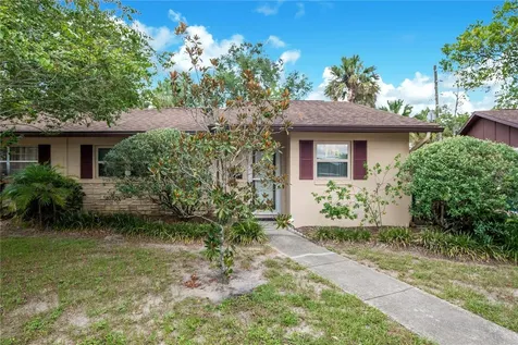 13 Villa Villar Court Deland FL 32724