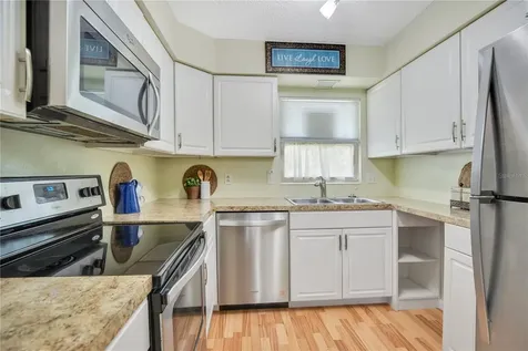 13 Villa Villar Court Deland FL 32724
