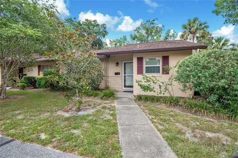 13 Villa Villar Court Deland FL 32724
