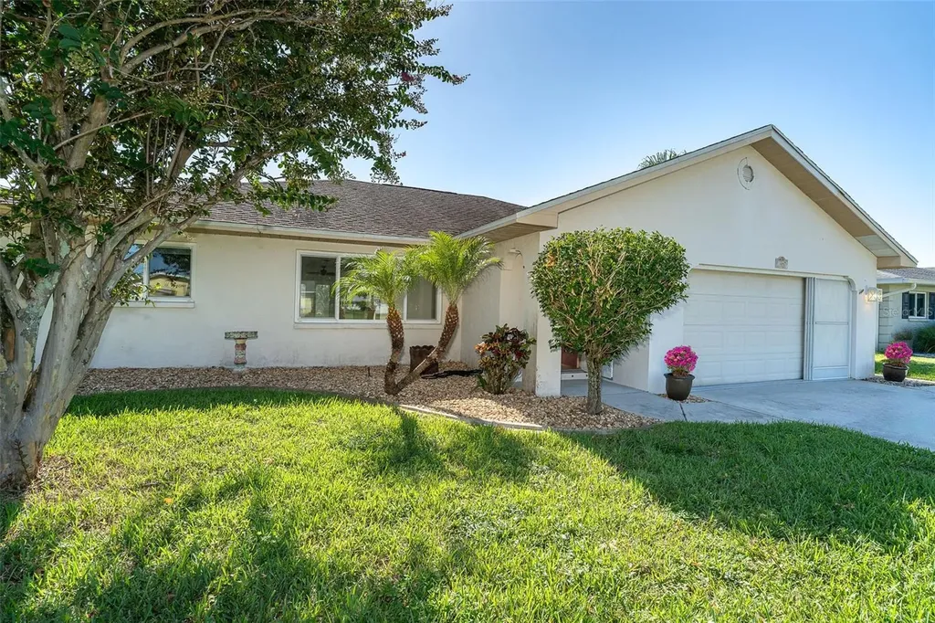 1047 Montana Avenue Englewood FL 34223