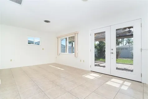 1047 Montana Avenue Englewood FL 34223
