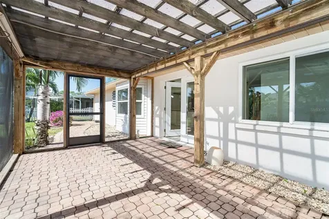 1047 Montana Avenue Englewood FL 34223