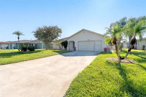 1047 Montana Avenue Englewood FL 34223