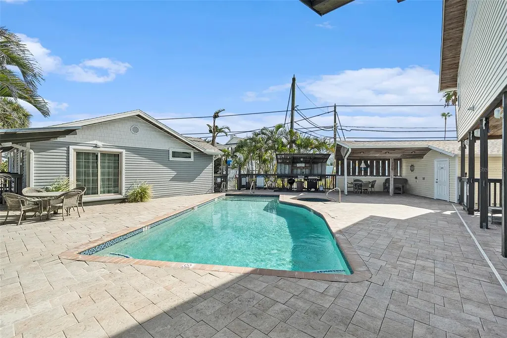 8425 W Gulf Boulevard Treasure Island FL 33706