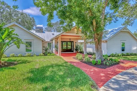 4809 Riverview Boulevard Bradenton FL 34209