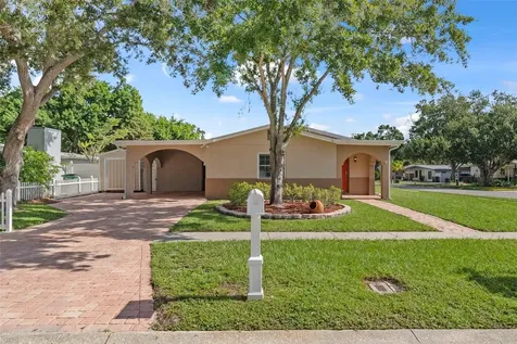 2901 W Paxton Avenue Tampa FL 33611