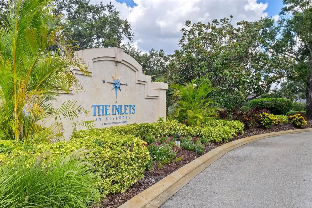4715 Halyard Drive Bradenton FL 34208