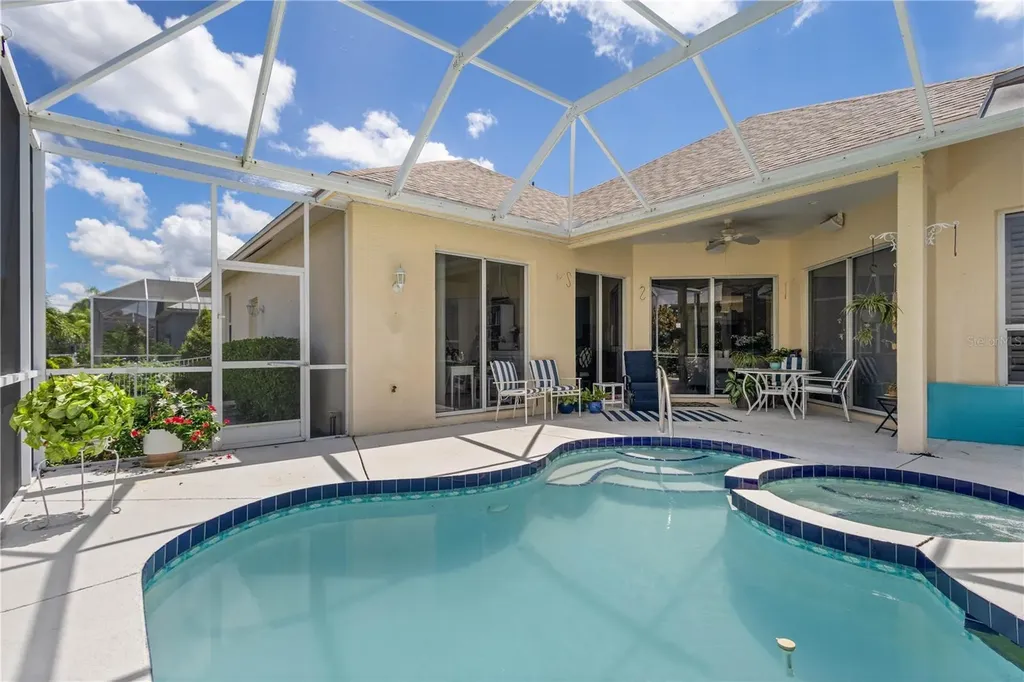 4715 Halyard Drive Bradenton FL 34208