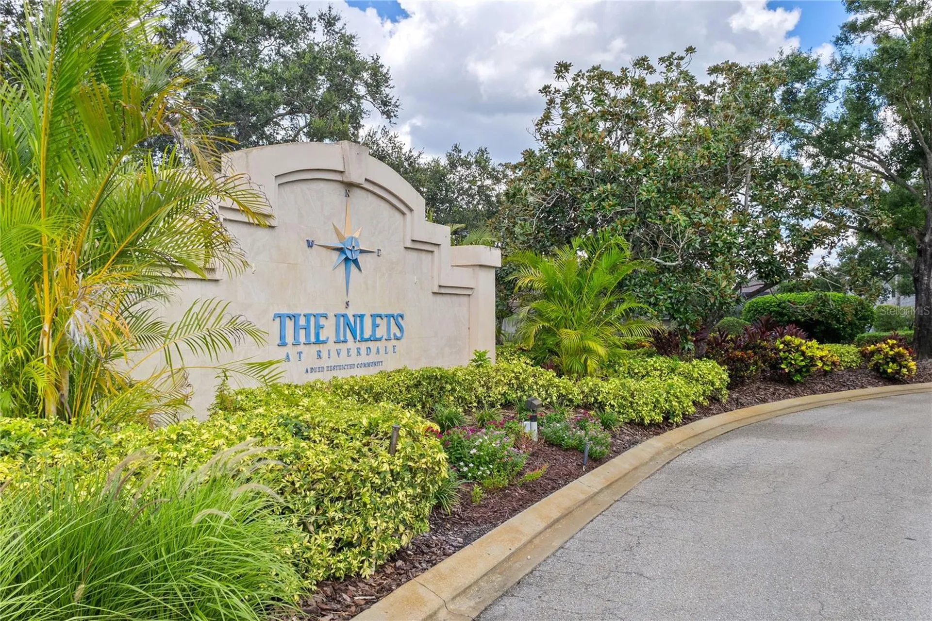 4715 Halyard Drive Bradenton FL 34208