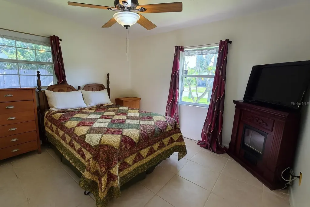 3952 Berkshire Drive Sarasota FL 34241