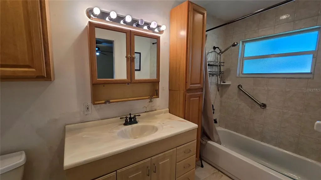 3952 Berkshire Drive Sarasota FL 34241