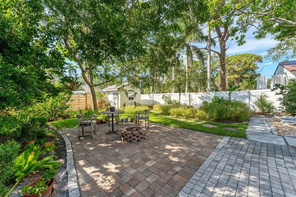 1116 Montezuma Drive Bradenton FL 34209