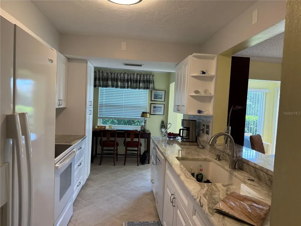 5700 Sheffield Greene Circle Sarasota FL 34235
