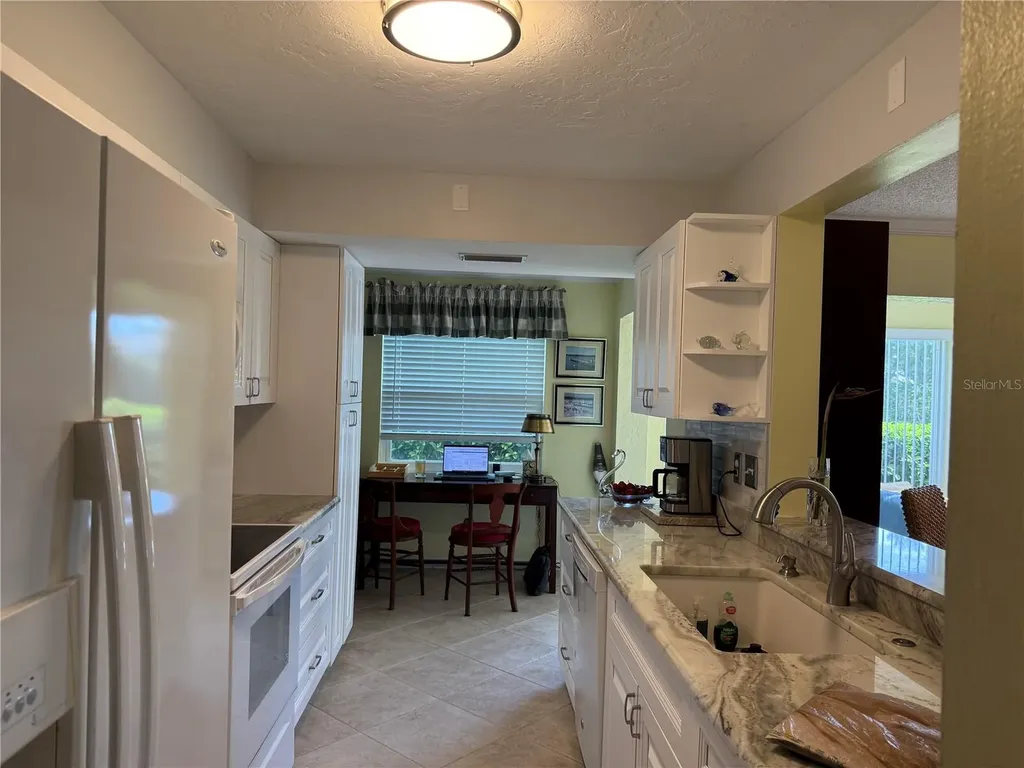 5700 Sheffield Greene Circle Sarasota FL 34235