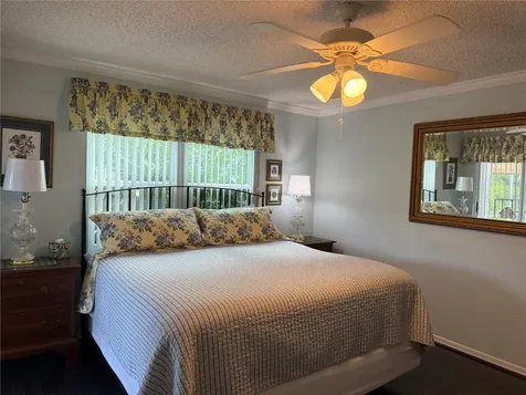 5700 Sheffield Greene Circle Sarasota FL 34235