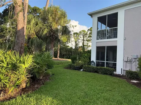 5700 Sheffield Greene Circle Sarasota FL 34235