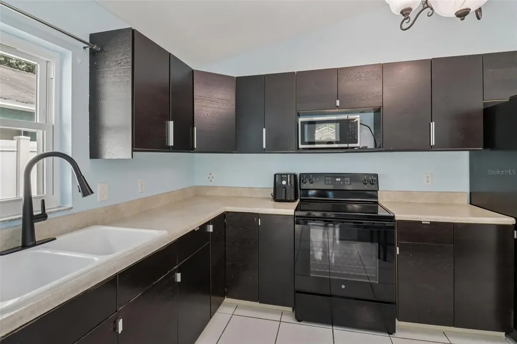 1074 Hamlet Drive Maitland FL 32751