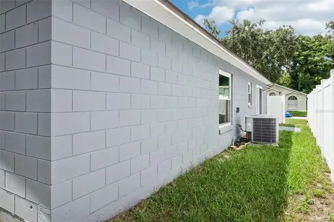 1074 Hamlet Drive Maitland FL 32751