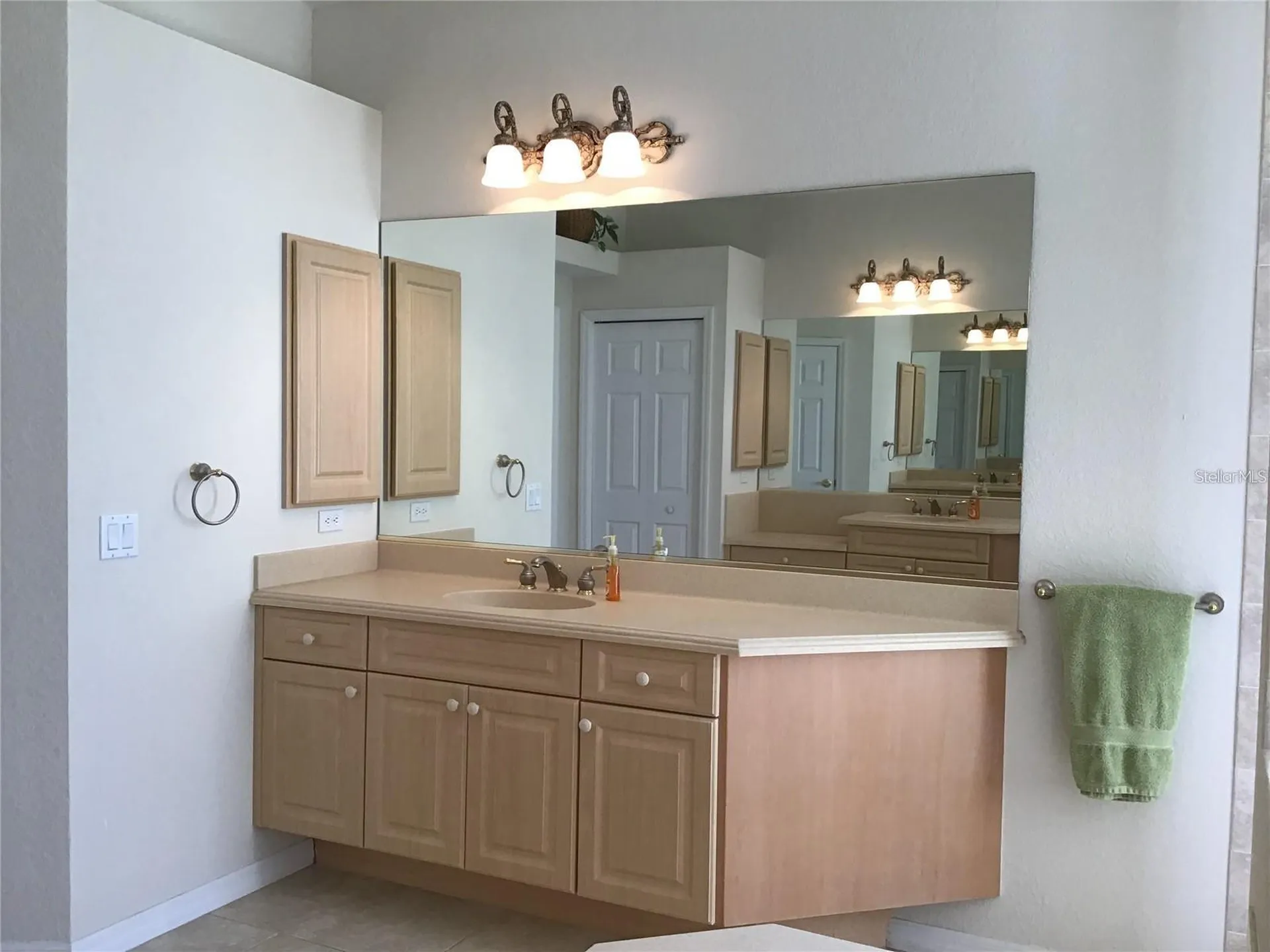 1292 W Hillsborough Boulevard North Port FL 34288