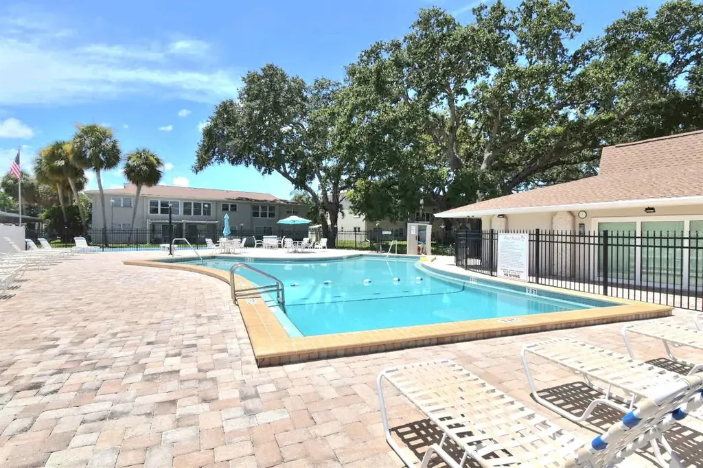 946 Virginia Street Dunedin FL 34698