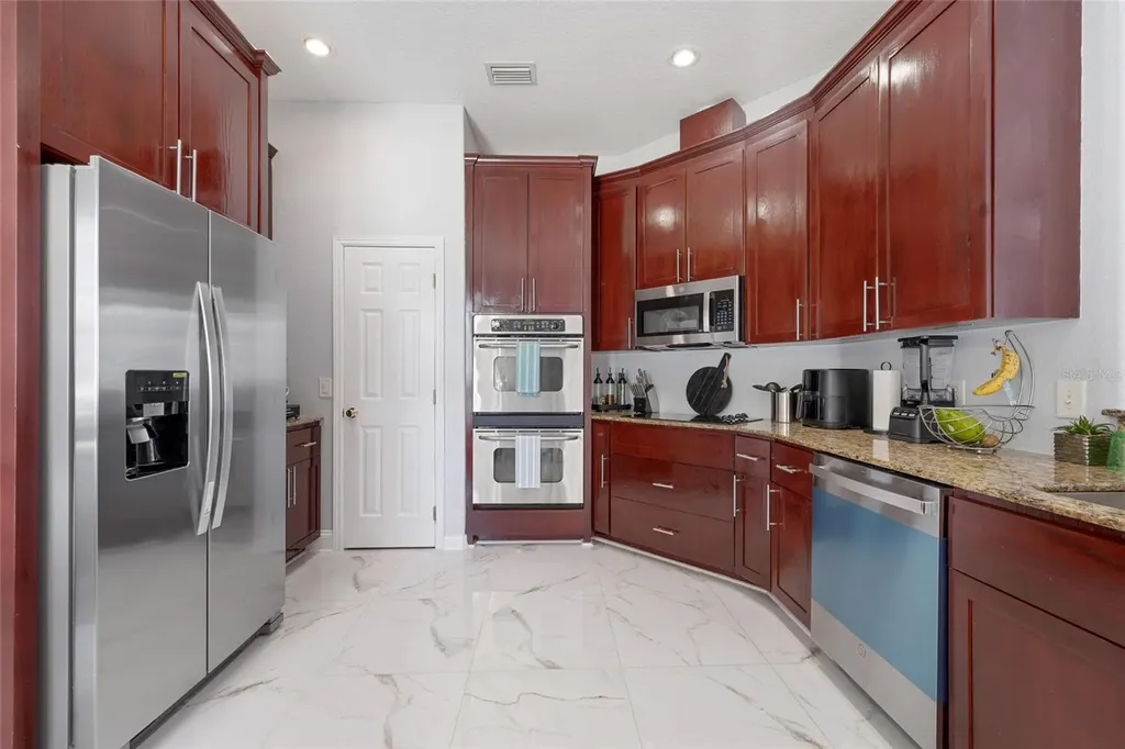 155 Hidden Woods Cove Altamonte Springs FL 32701