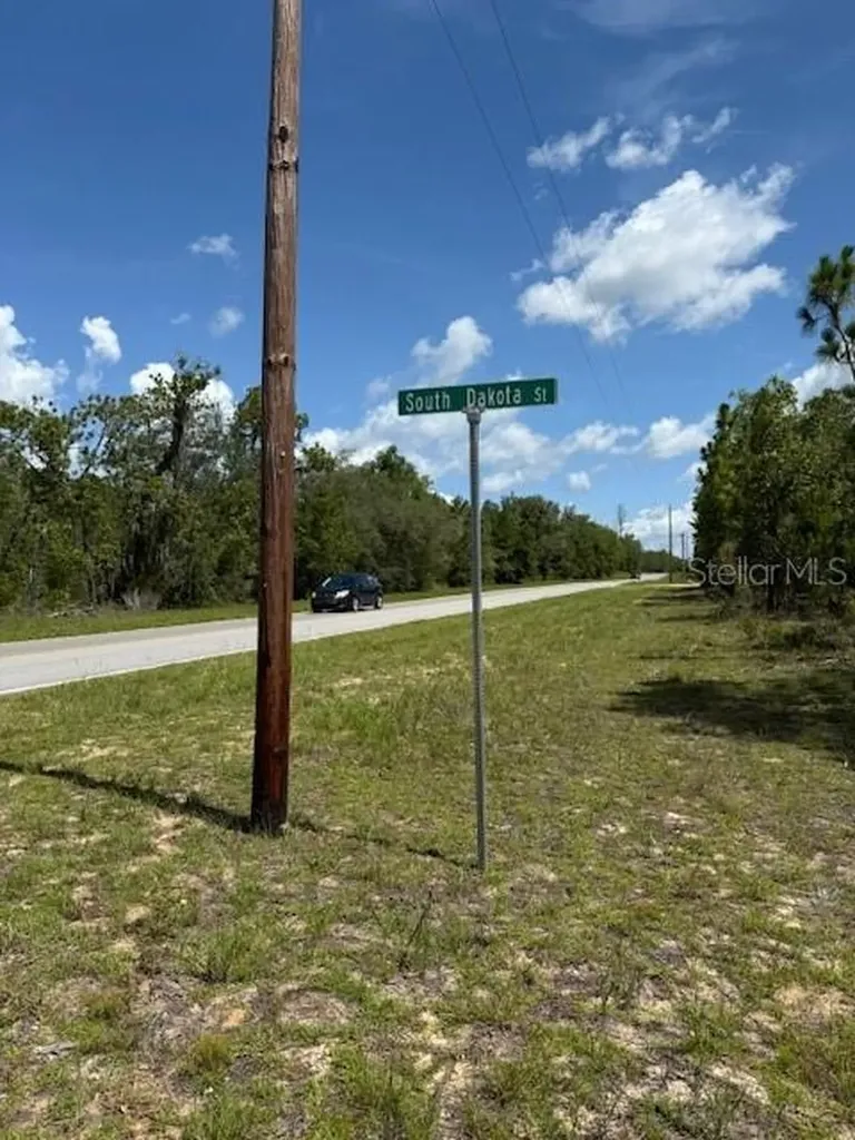 117 S Dakota Street Hawthorne FL 32640