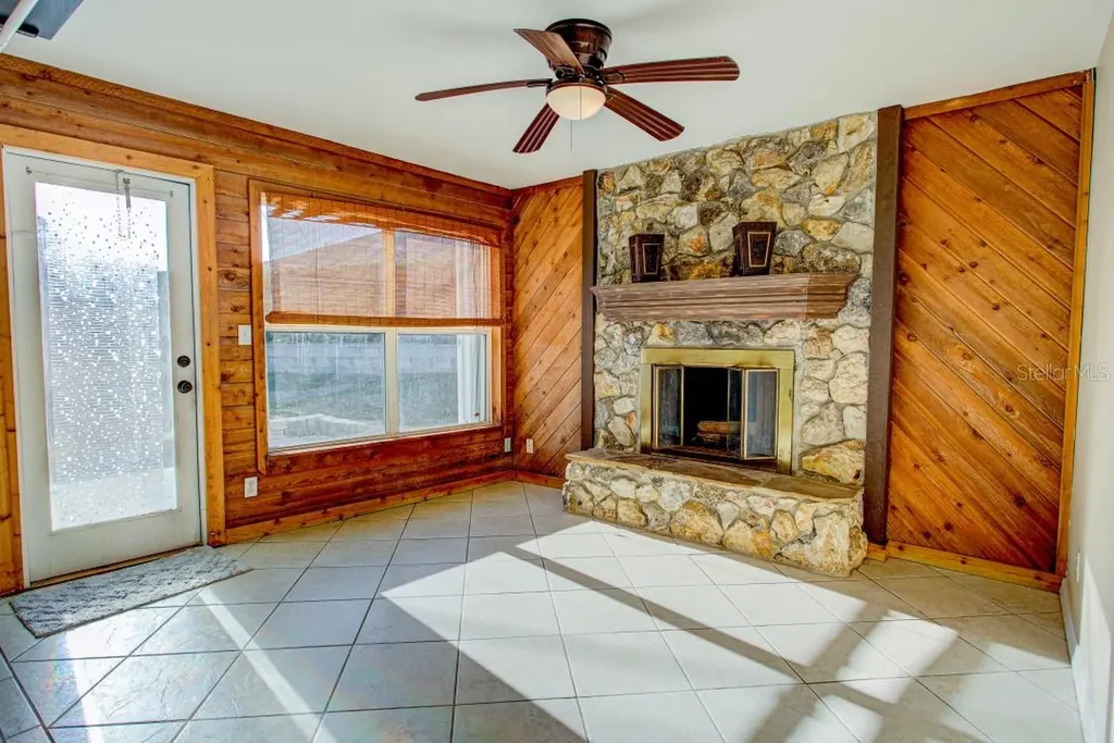 22 Plaza Drive Ormond Beach FL 32176