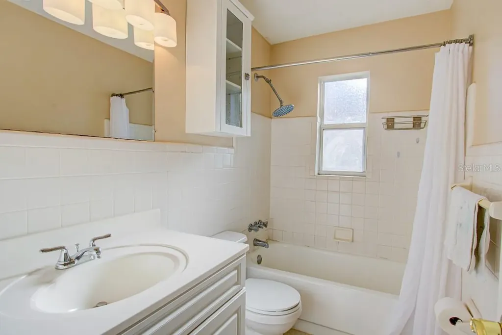 22 Plaza Drive Ormond Beach FL 32176