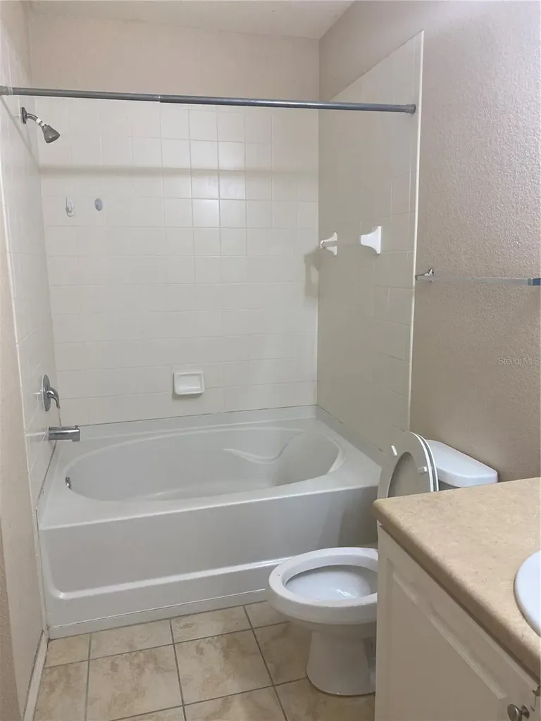 5550 E Michigan Street Orlando FL 32822