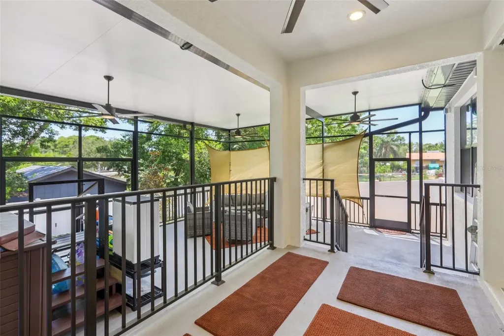 1112 E Boyer Street Tarpon Springs FL 34689