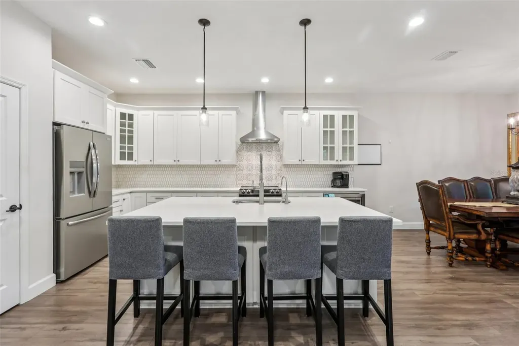 1112 E Boyer Street Tarpon Springs FL 34689