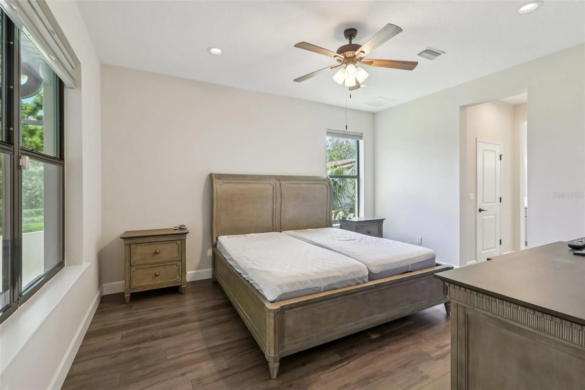 1112 E Boyer Street Tarpon Springs FL 34689