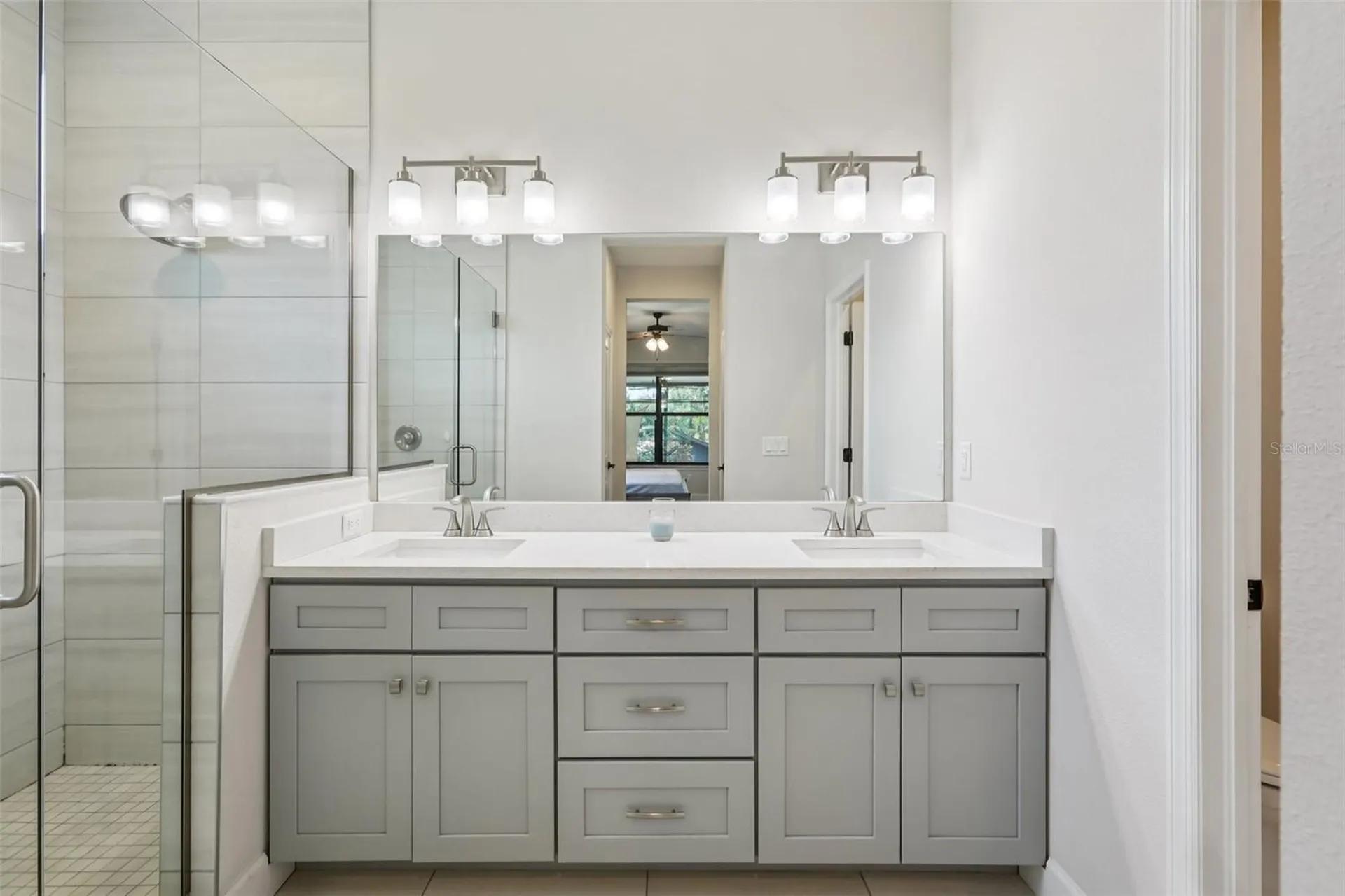 1112 E Boyer Street Tarpon Springs FL 34689