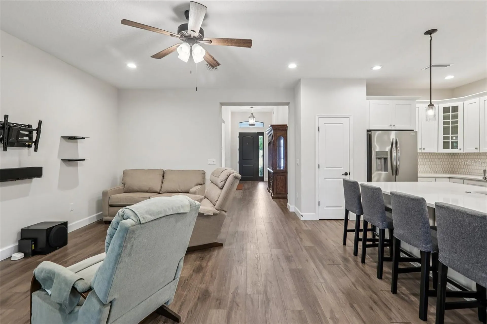 1112 E Boyer Street Tarpon Springs FL 34689