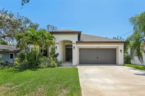 1112 E Boyer Street Tarpon Springs FL 34689