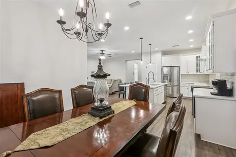 1112 E Boyer Street Tarpon Springs FL 34689