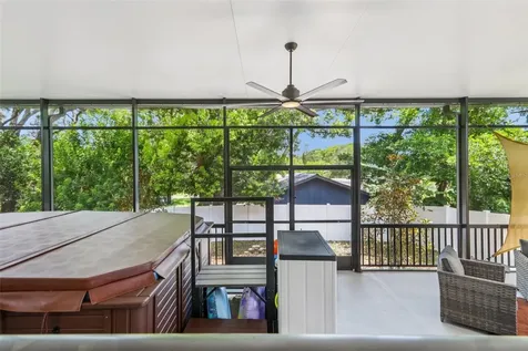 1112 E Boyer Street Tarpon Springs FL 34689