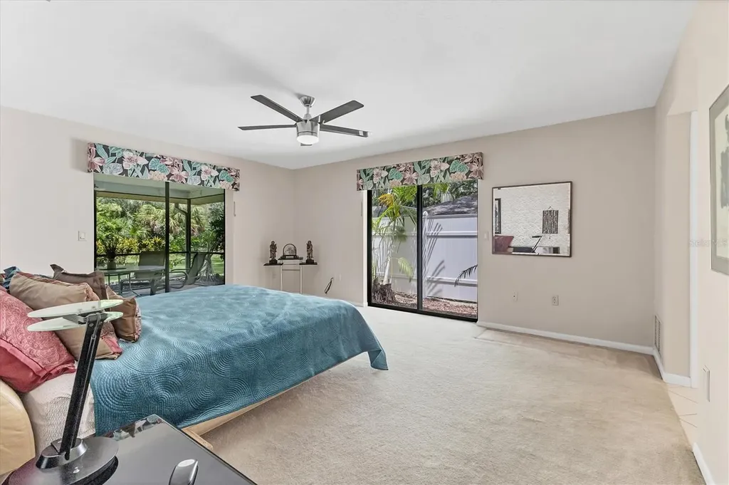 5037 Willow Leaf Way Sarasota FL 34241