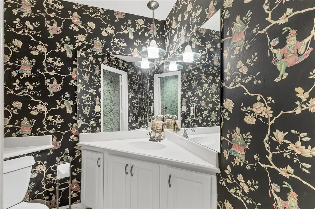 5037 Willow Leaf Way Sarasota FL 34241
