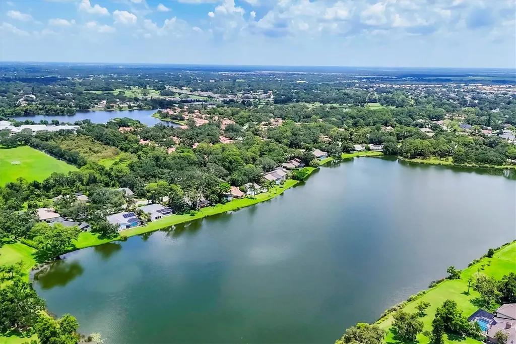 5037 Willow Leaf Way Sarasota FL 34241