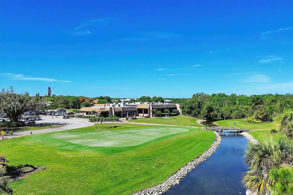 5037 Willow Leaf Way Sarasota FL 34241