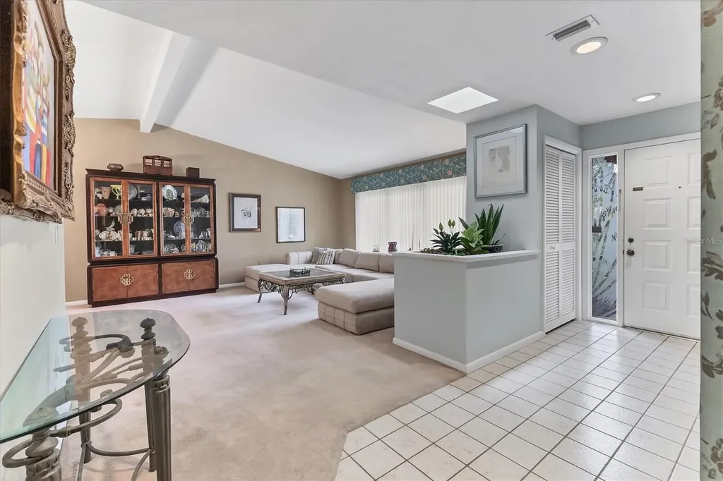 5037 Willow Leaf Way Sarasota FL 34241