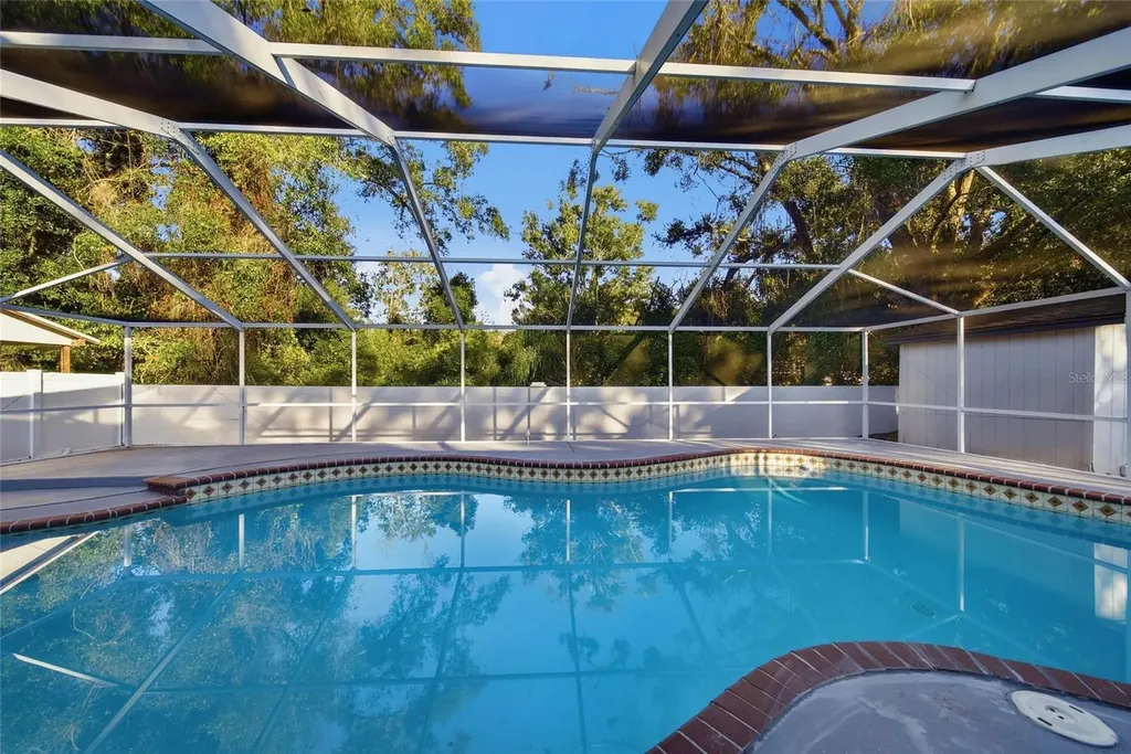 17815 Cranbrook Drive Lutz FL 33549