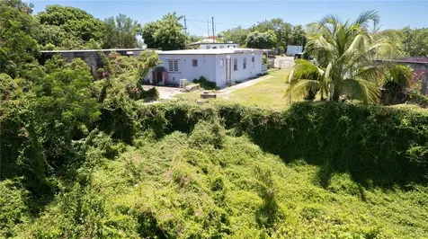 151 Los Caobos Vieques PR 00765