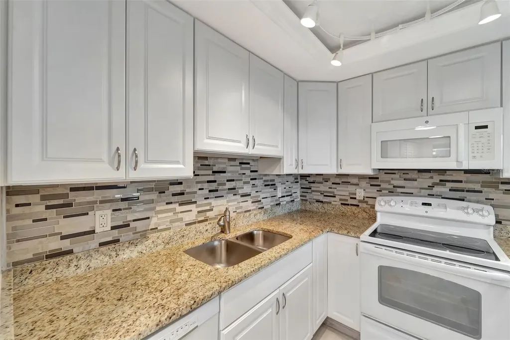 5855 Midnight Pass Road Sarasota FL 34242