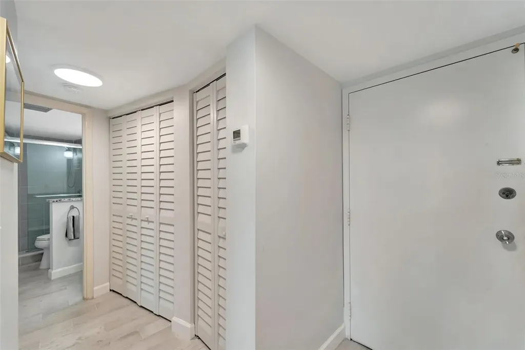 5855 Midnight Pass Road Sarasota FL 34242