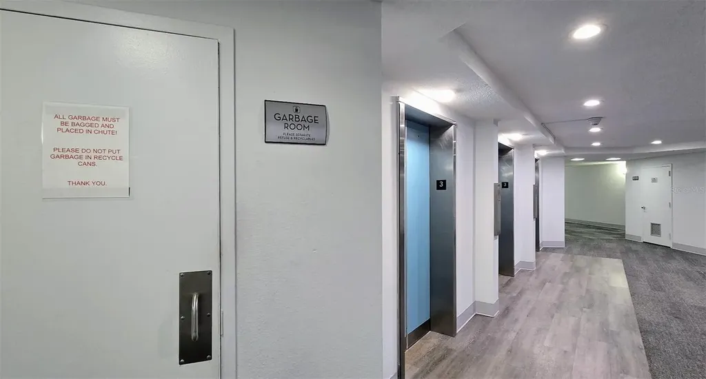 5855 Midnight Pass Road Sarasota FL 34242